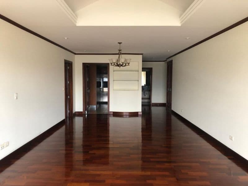 Venta apartamento 3 hab + servicio zona 14