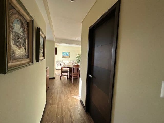 Vendo apartamento en zona 15 VH2