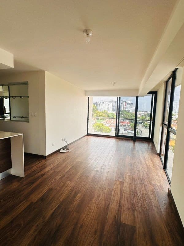 Apartamento en venta zona 11 Aralia