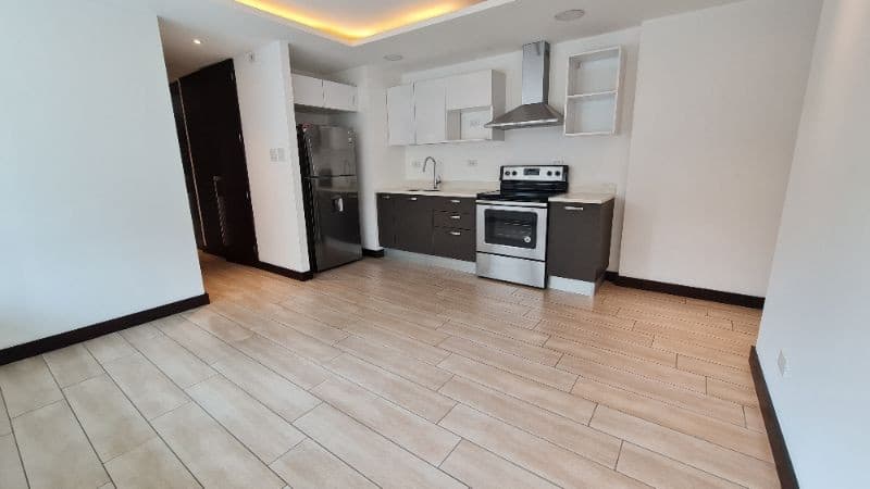 Vendo Apartamento Eficiency zona 15 Vh1