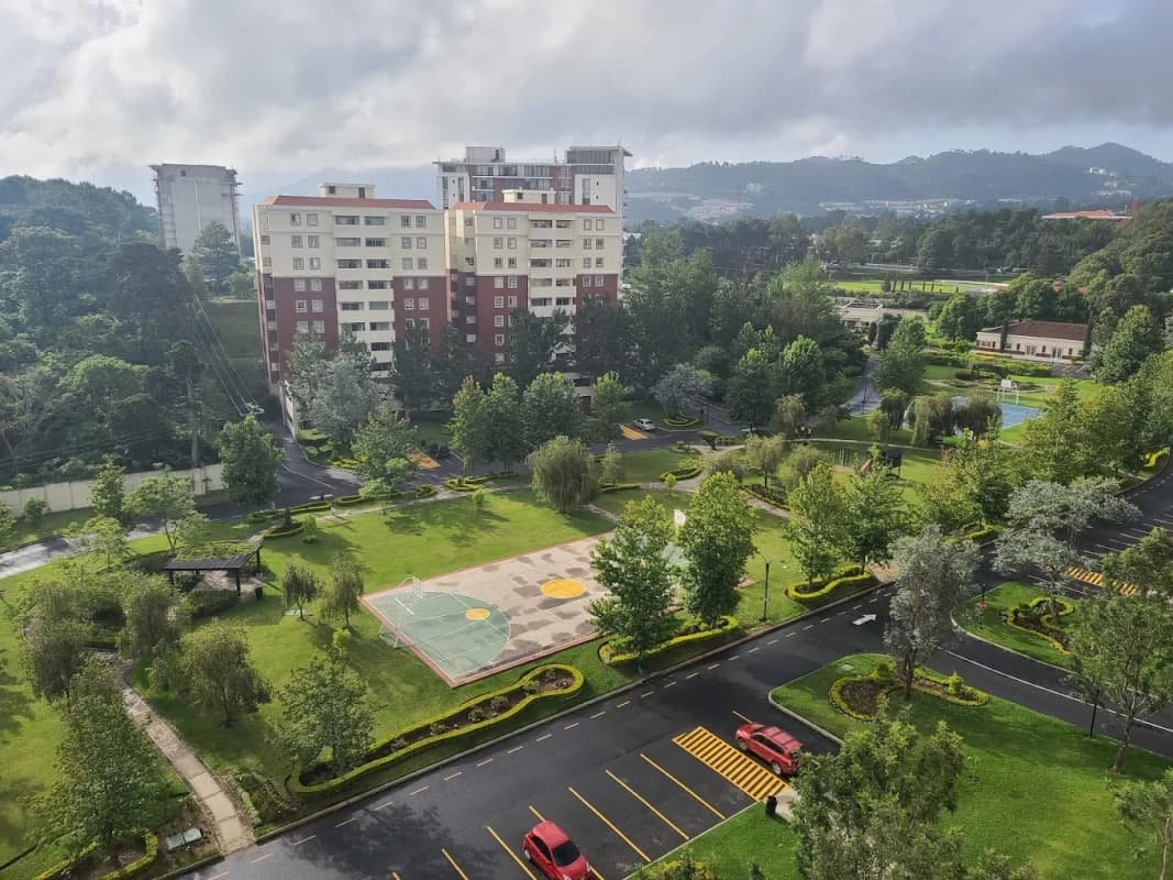 ZONA 16/ Apartamento en Renta complejo Familiar con Amplias Amenidades/US$1000