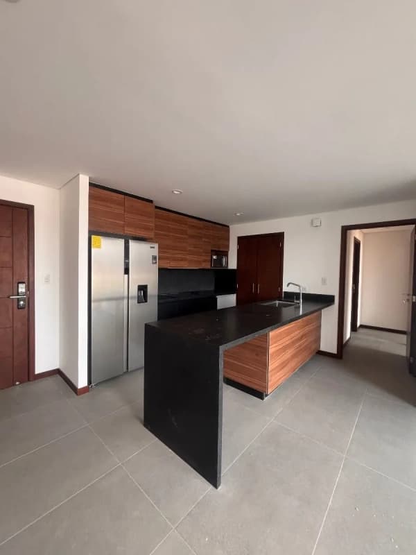Apartamento nuevo en Renta en Edificio Quinta Avenida Zona 14