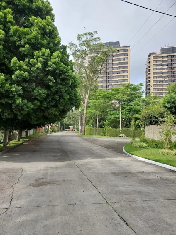 Lujosos y amplios Penthouses en Venta en Edificio Milenia, Torre 2, Oakland, zona 10, Ciudad de Guatemala
