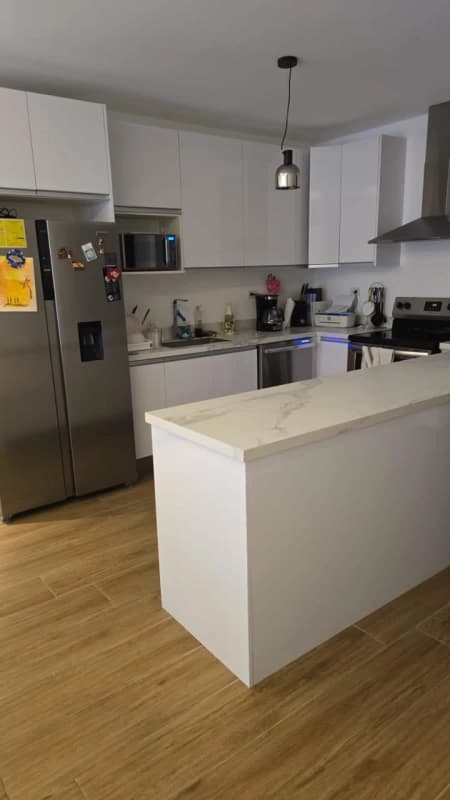 Rento / Vendo apartamento en zona 16,  Cayalá Lirios 3