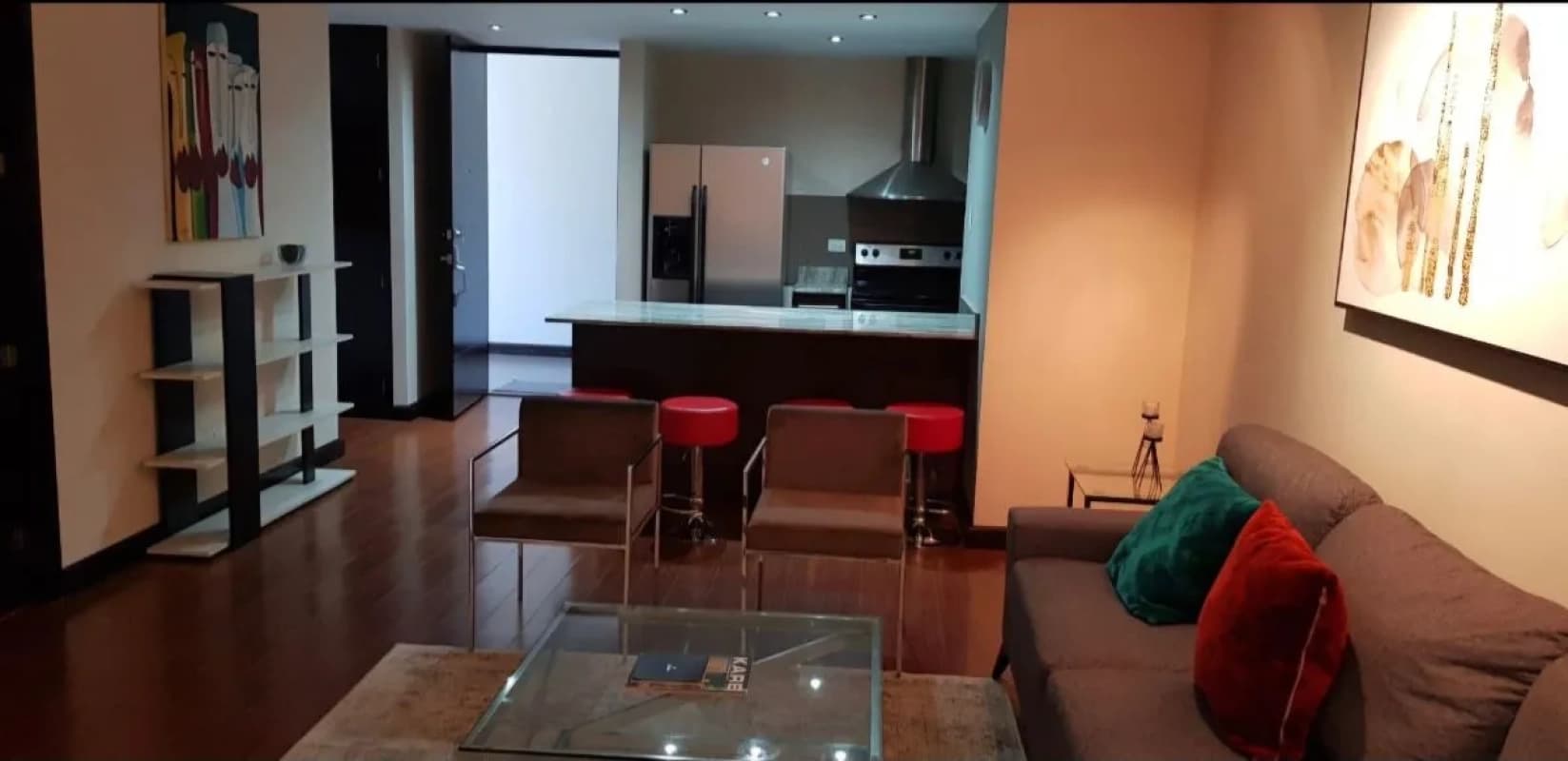 Apartamento amueblado en venta zona 10, cercano a los Próceres-