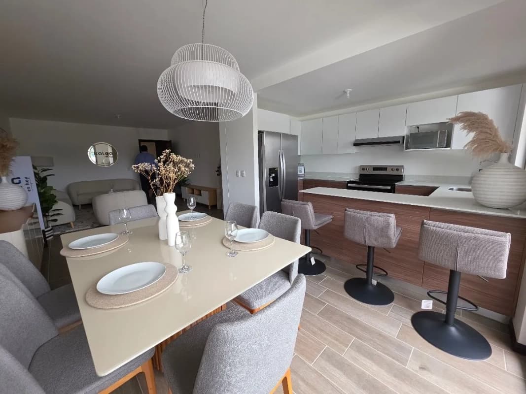 Vendo Apartamento nuevo en Seghería zona 14
