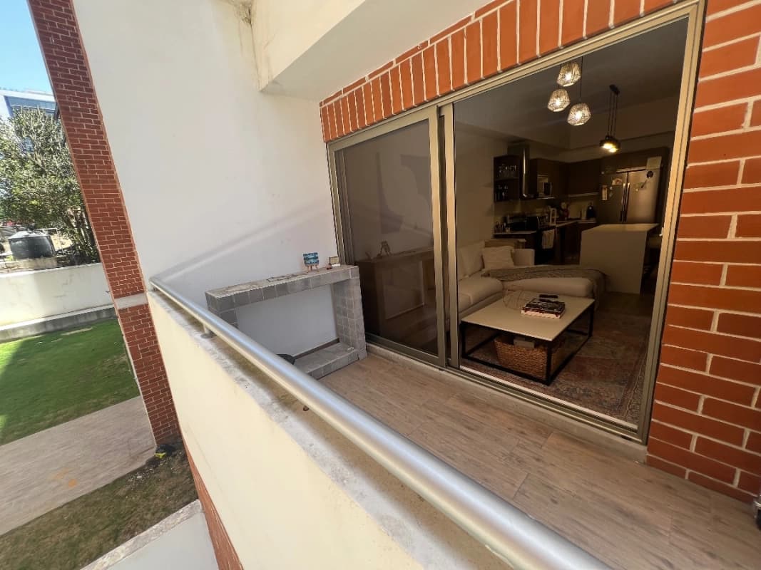 Apto de 1 dormitorio con balcón