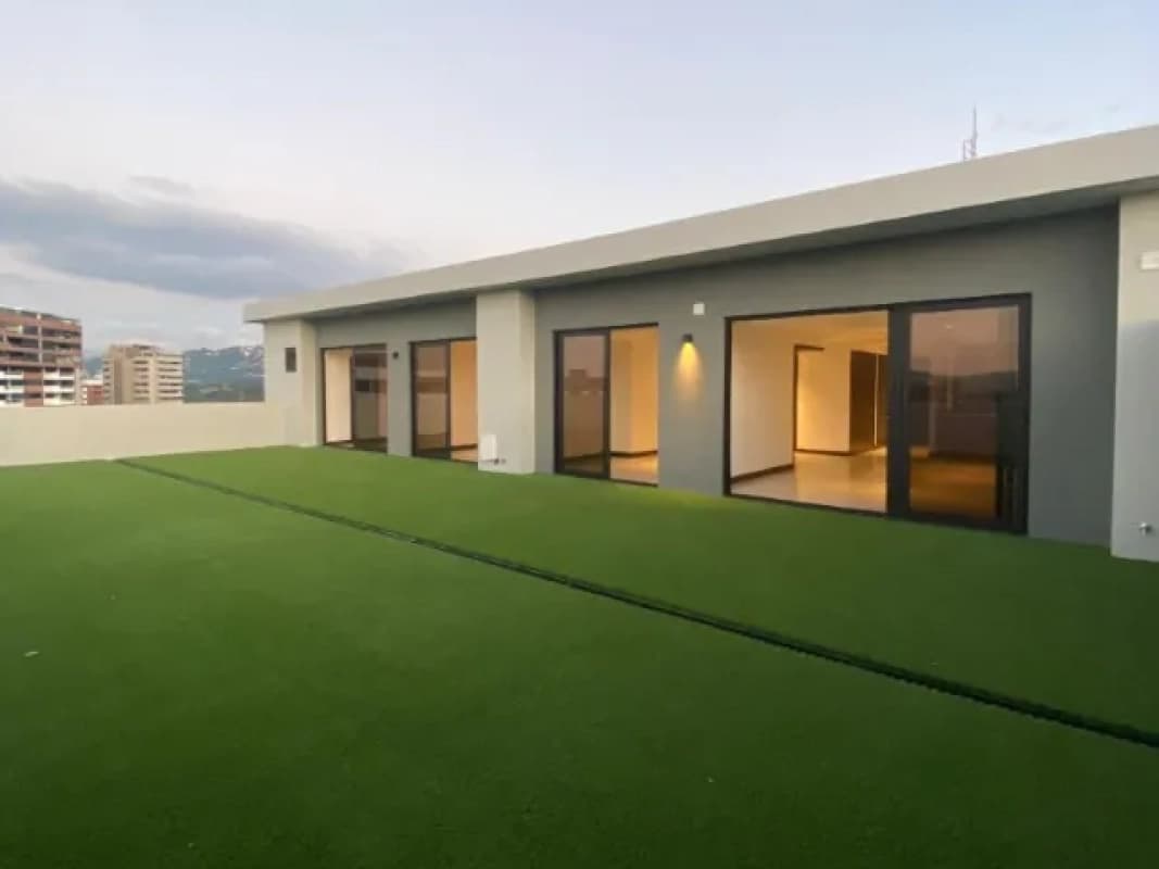 Penthouse Elemento, Plaza Berlín