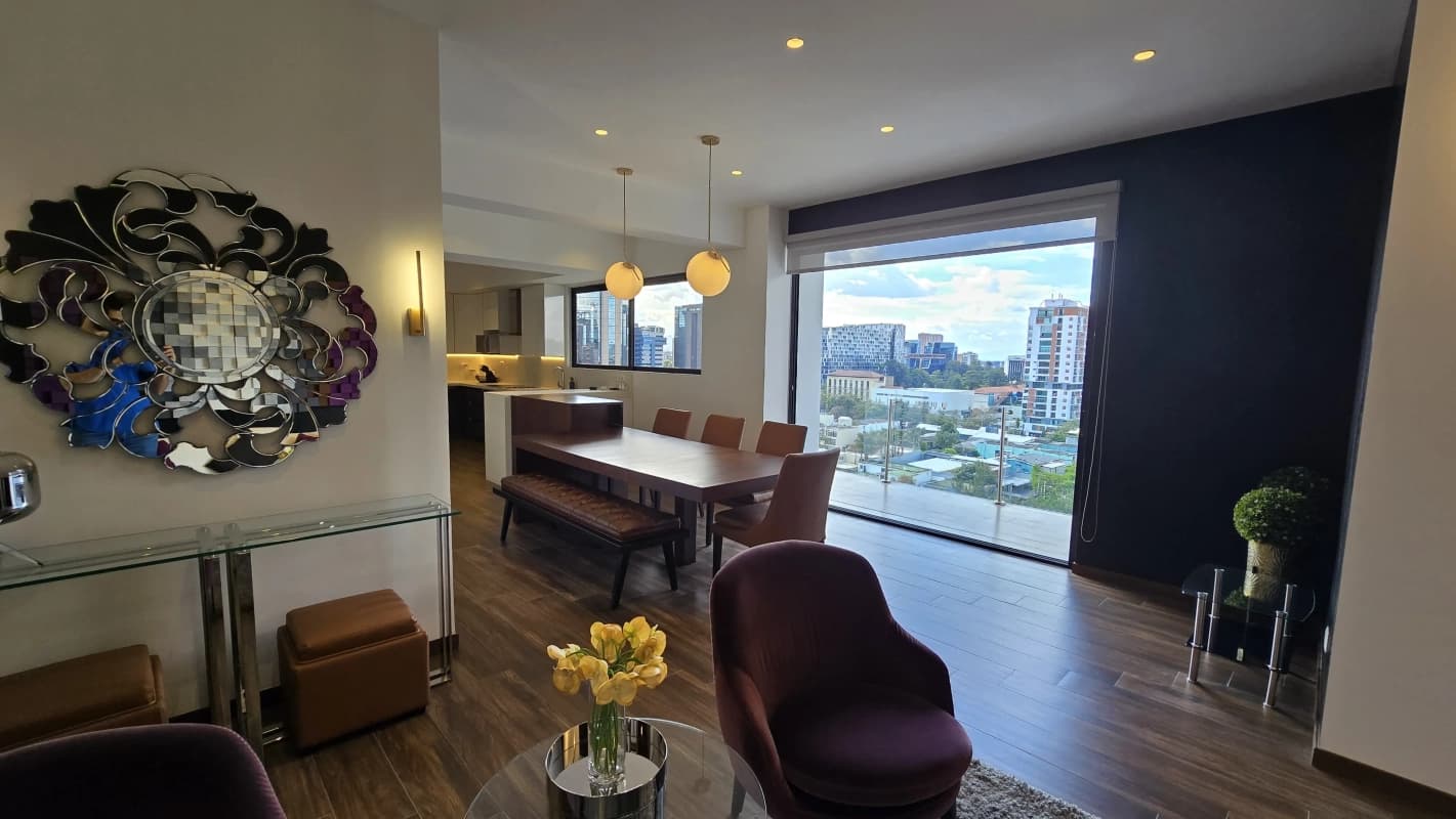Se Vende Apto. Edificio Casa Clara, Zona 10.