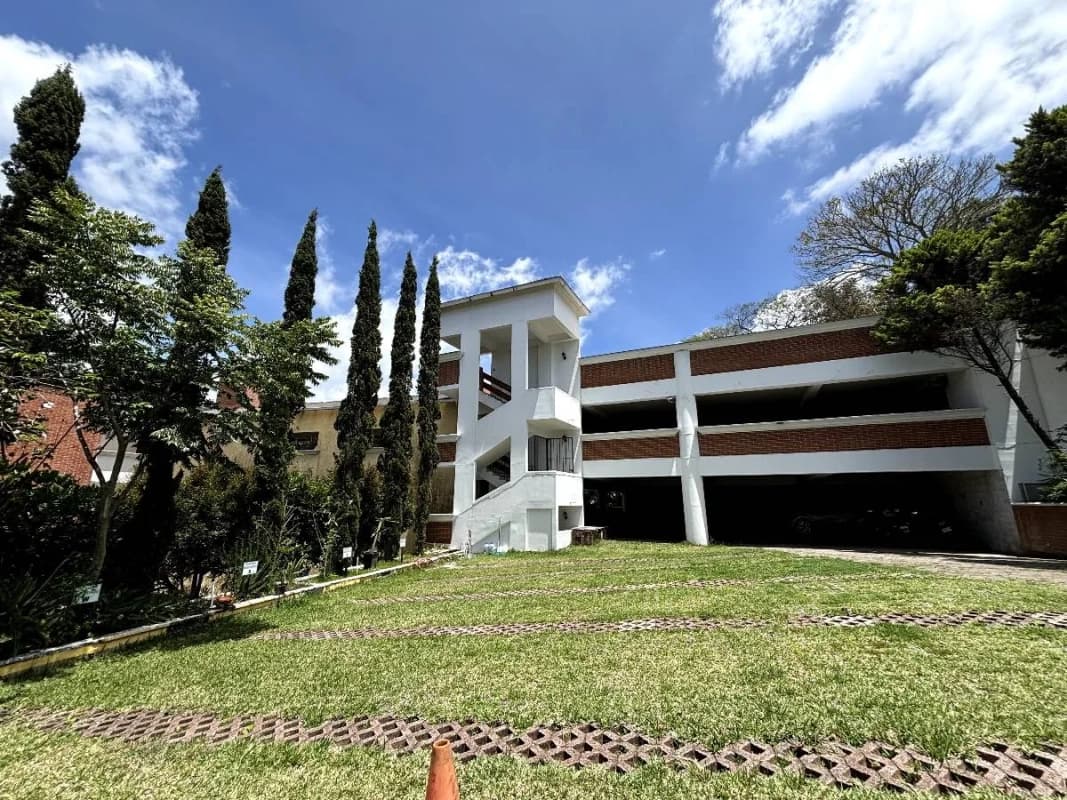 APARTAMENTO EN RENTA AMUEBLADO  ZONA 16, LA MONTAÑA - TIPO ESTUDIO