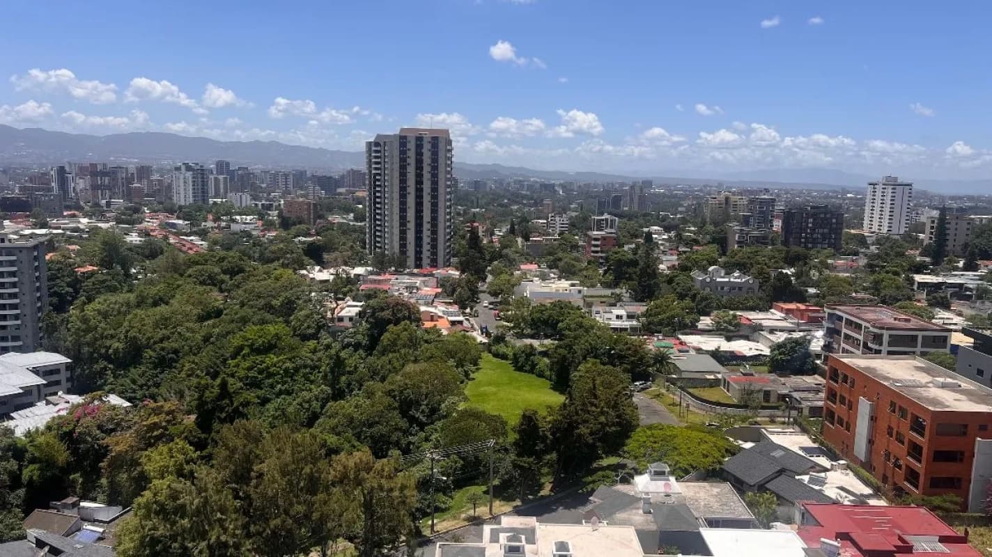 Venta de Apartamento Zona 15 VH II