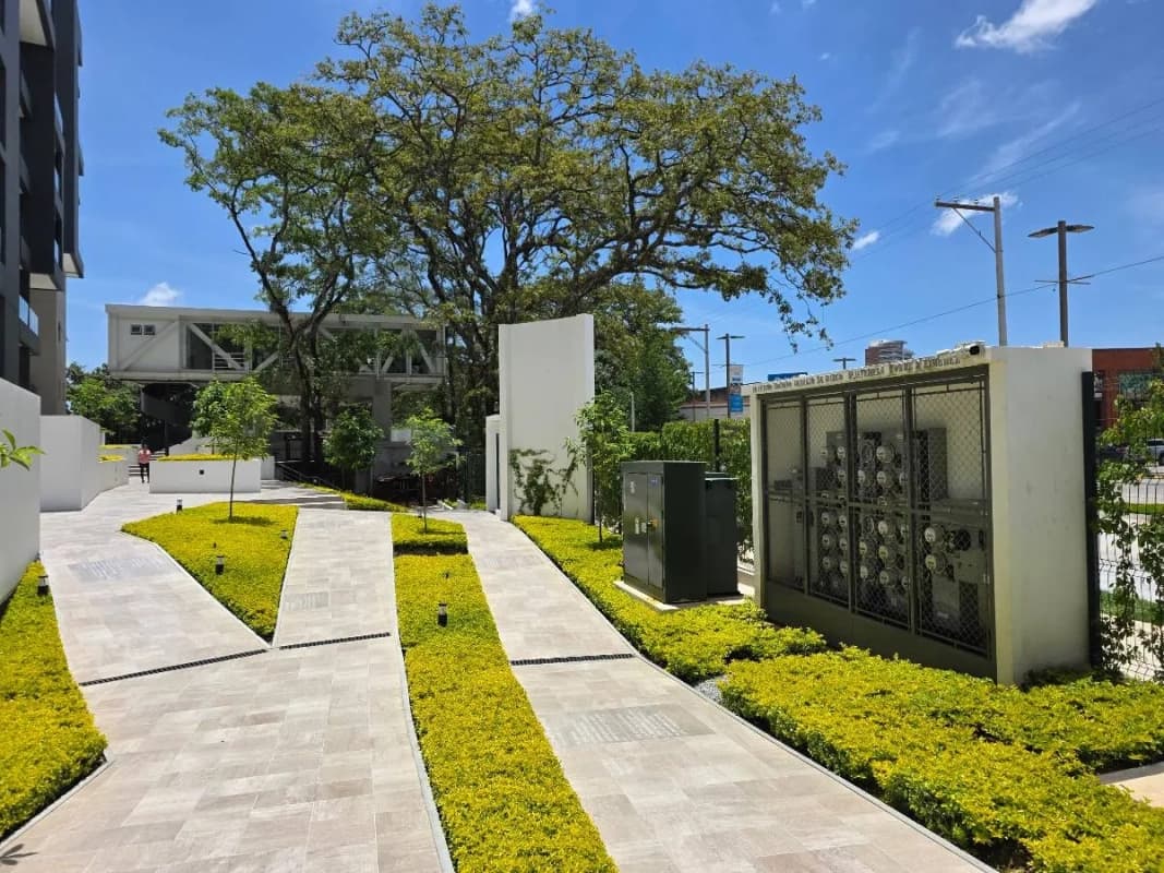 Apartamento de 2 Niveles en Venta Nuvó Naranjo Z4 Mixco