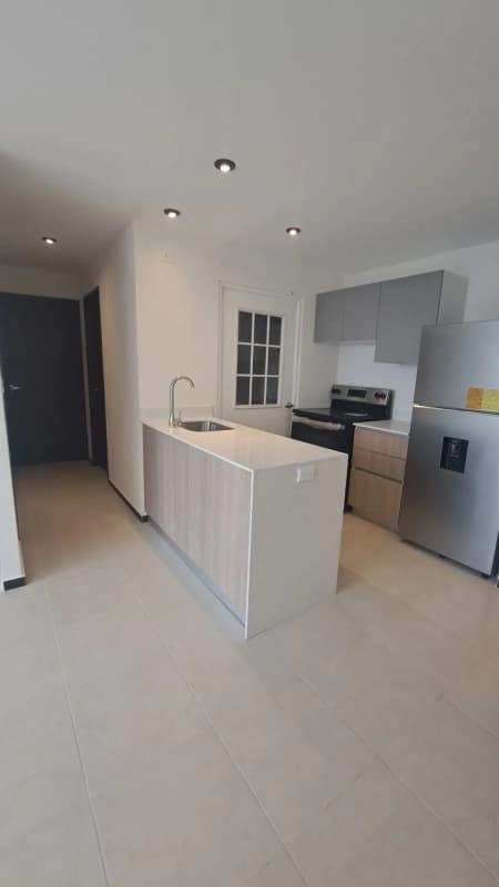 Se alquila apartamento, 2 habitaciones, Parque San Jorge zona 11 Ciudad Guatemala