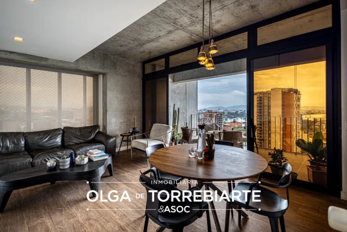 Apartamento en Granat, Zona 4