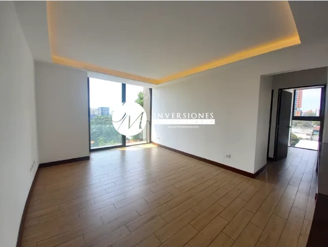 Apartamento en Venta en Zona 15