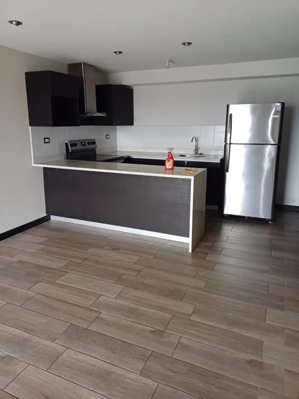 VENDO APARTAMENTO EN MARISCAL Y PERIFERICO ZONA 11