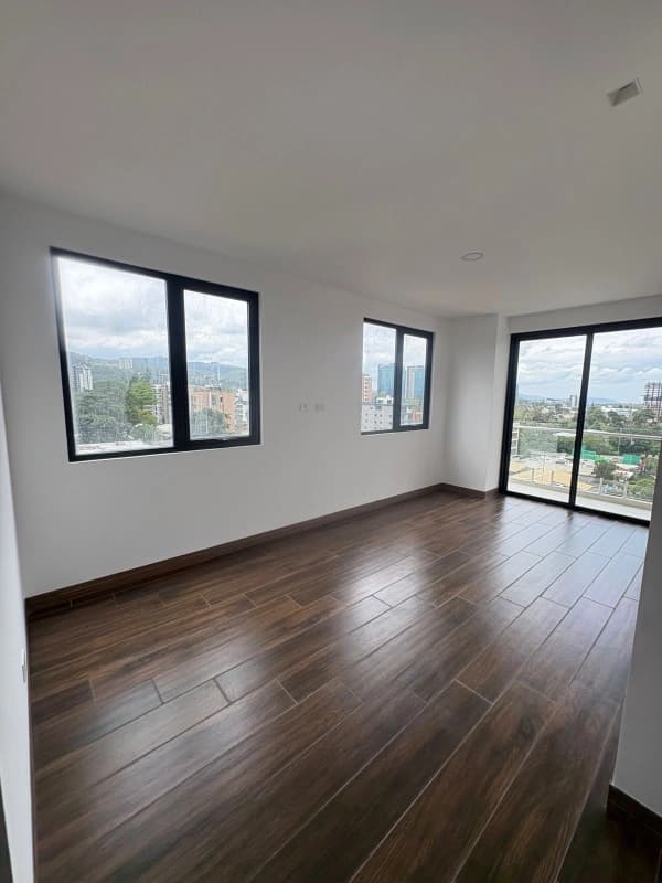 Apartamento en Alquiler / Venta Edificio Vila Quince, zona 15 VH2 N8 / EN DIRECTO 01