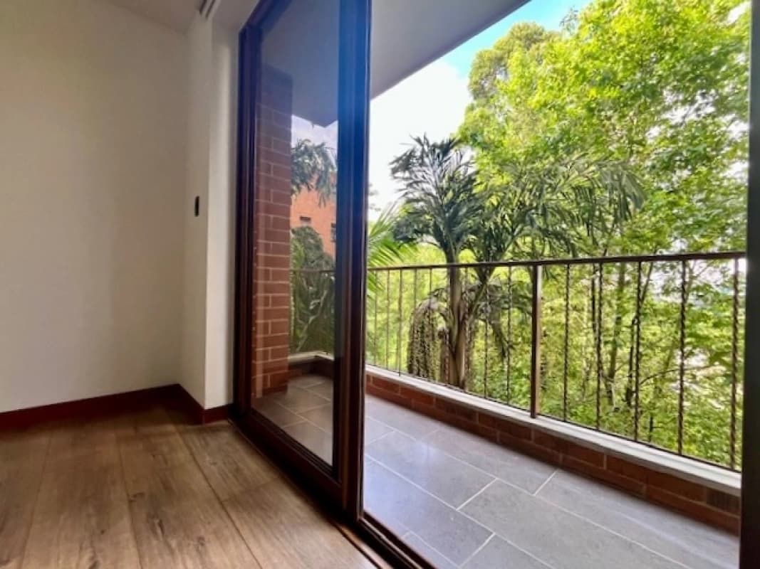 Zona 16 alquilo apartamento cerca de Cayala, colegios y Universidades