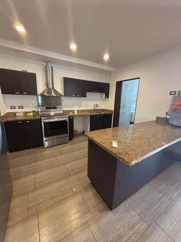 Granada, Cayala Apartamento en Alquiler