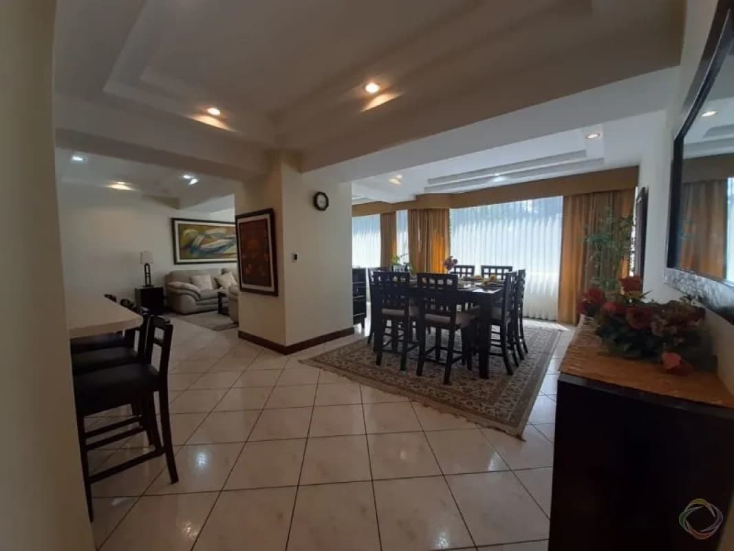 APARTAMENTO EN RENTA ZONA 10