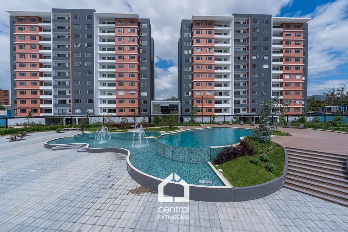 Amplio y moderno apartamento de 3 habitaciones en RENTA en Segheria zona 14