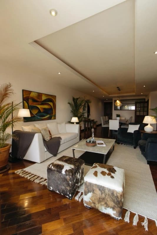 Apartamento amueblado en renta en zona 10