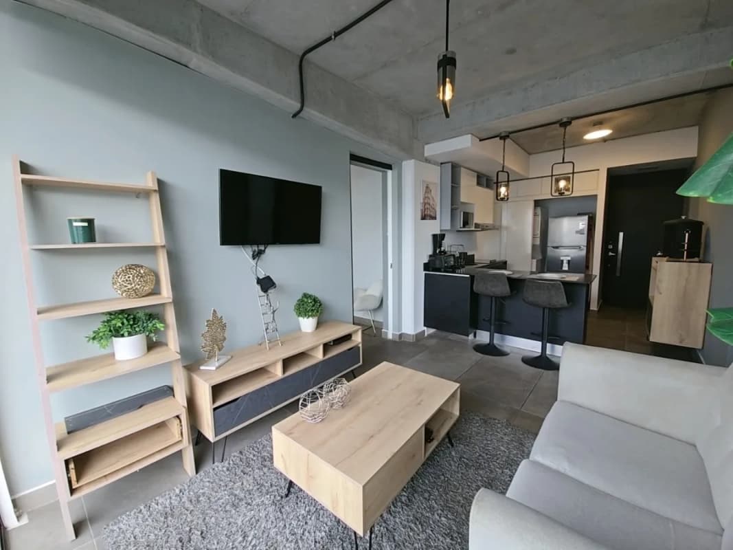 Apartamento en Venta 2 hab en SHIFT, Ciudad Cayalá, zona 16, $240,000