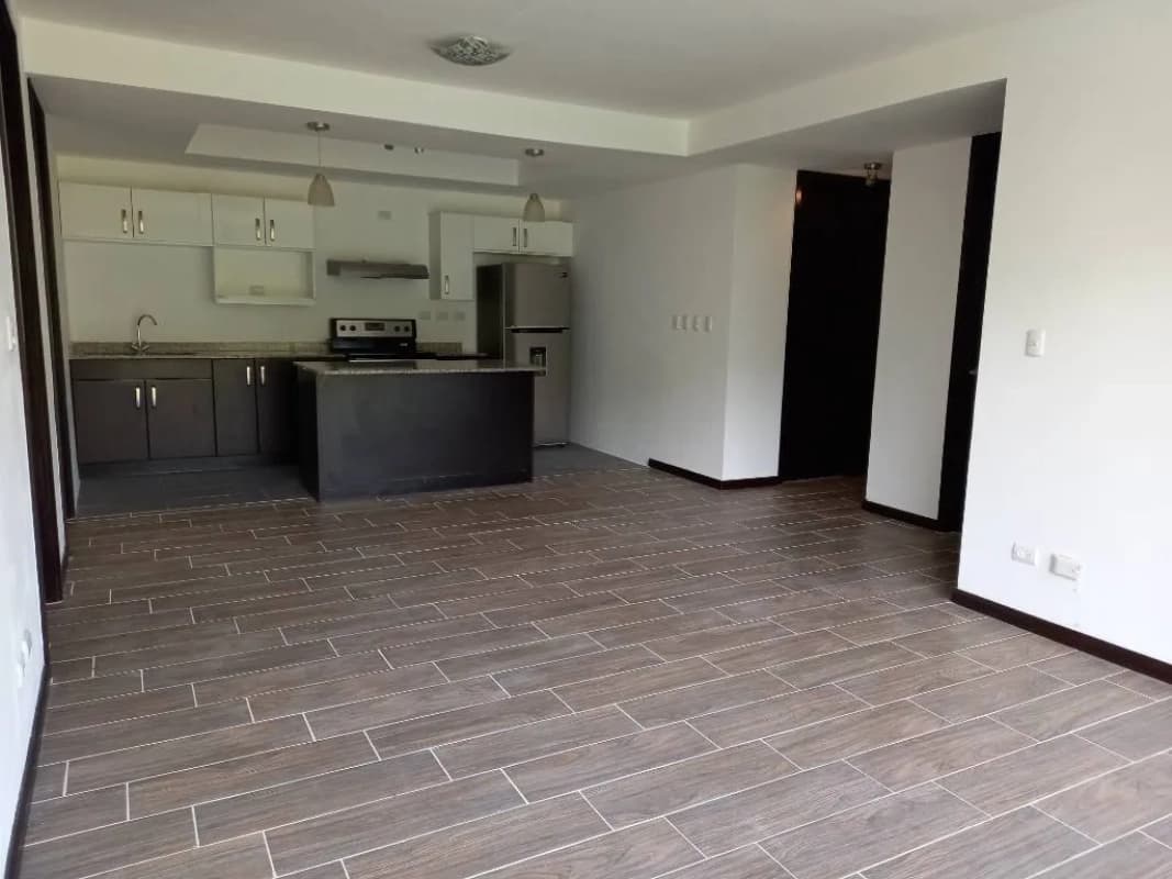 VENDO APARTAMENTO EN ZONA 16