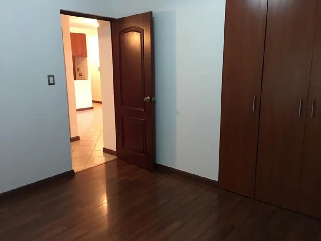 Apartamento en primer nivel Bosque escondido