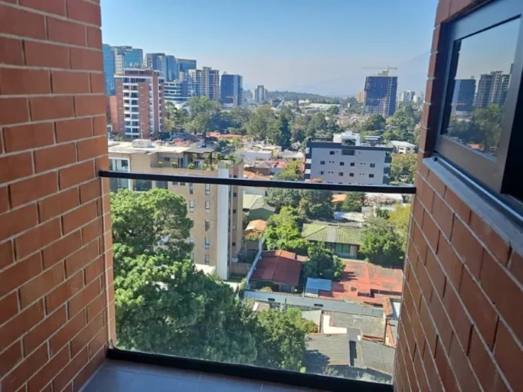 Estudio en Kiintea, zona 15