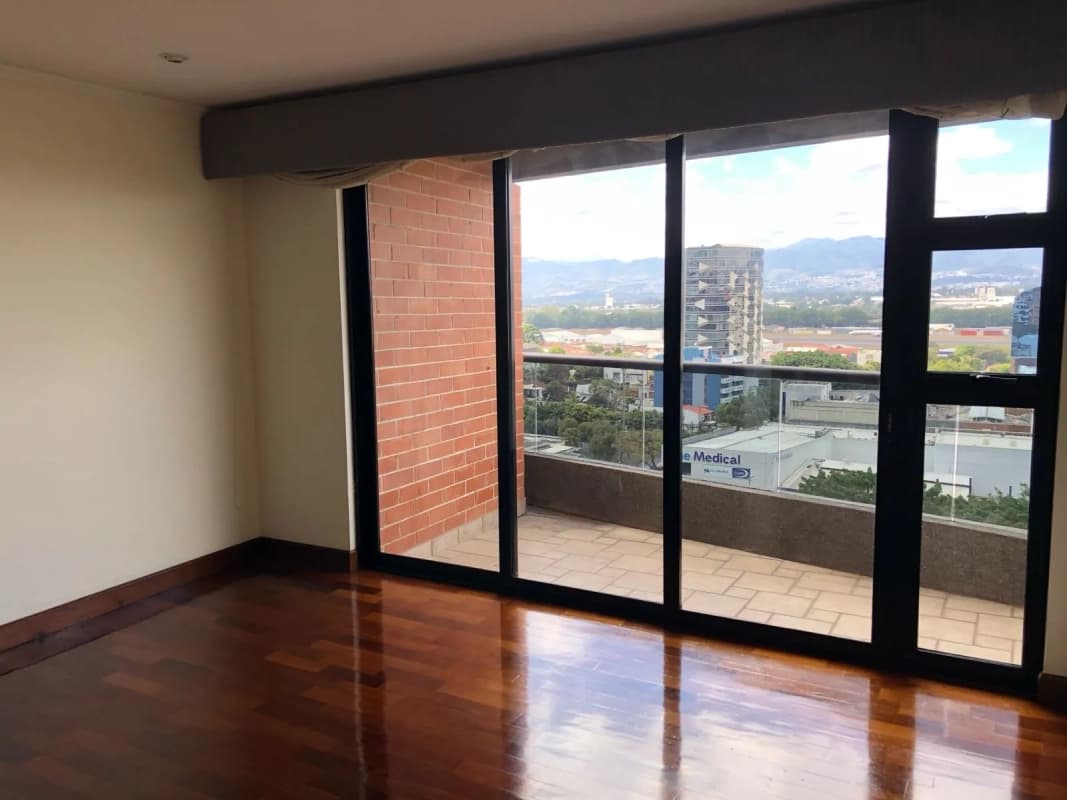 Apartamento en Venta Edificio Antiguo Zona 14