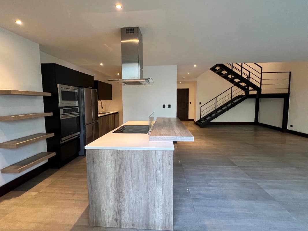 APARTAMENTO RENTA Z16, ZEN CAYALA , 204 MTS2~2 DORMITORIOS + DORM DE SERVICIO $2,100 + iva FRENTE A EMBAJADA DE USA