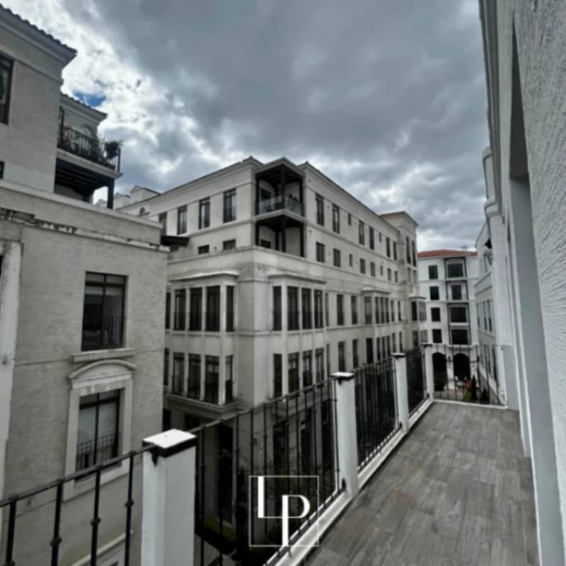 Apartamento de 2 Hab. en Renta en Lirios de Cayalá