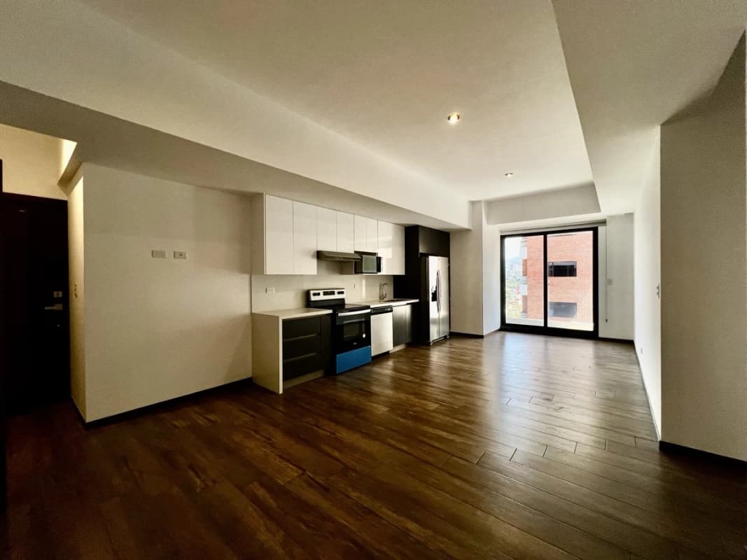 Venta Apartamento 2 Dormitorios | Moretti Zona 10