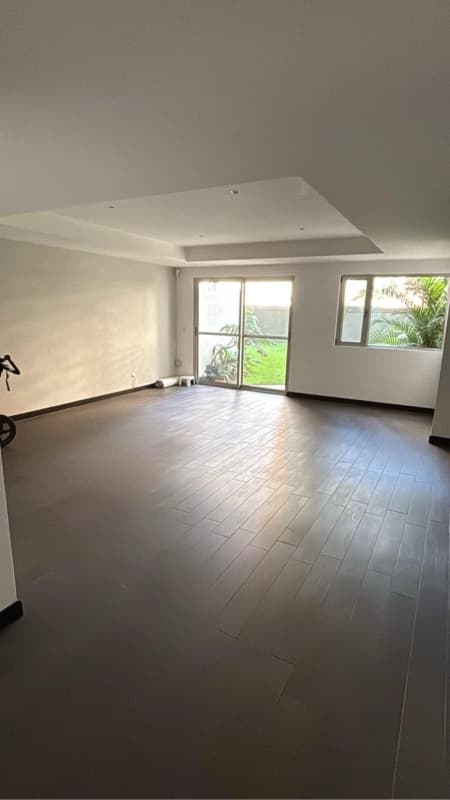 Lindo apartamento en edificio Attica, Zona 14
