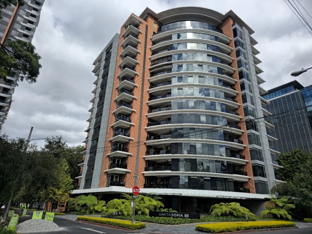 Hermoso Penthouse en Venta en Zona 10