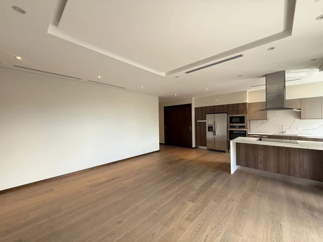 Apartamento en Venta o alquiler en zona 10