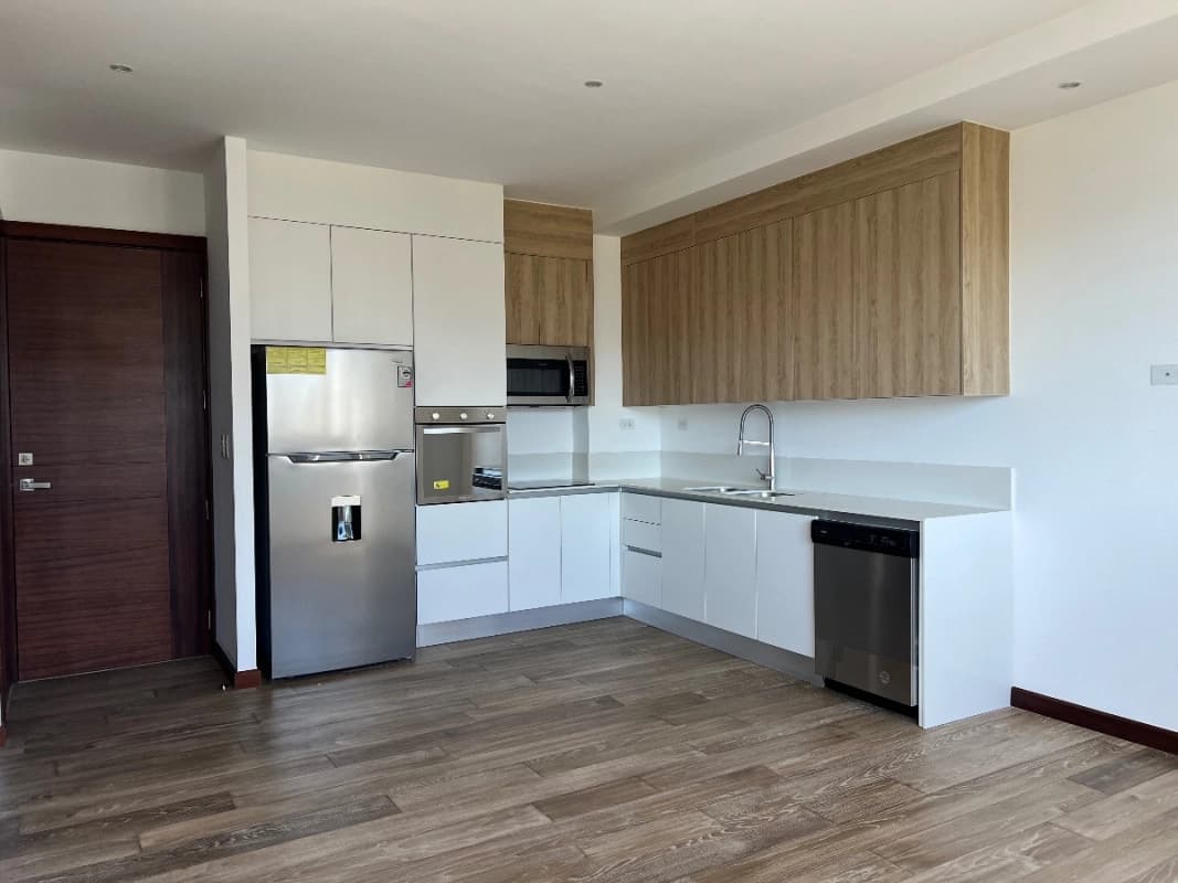 APARTAMENTO VENTA ZONA 15 VH2, 55 MTS2 , 1 DORMITORIO, 1 BAÑO, 1 PARQUEO (NO BALCON) $160,000