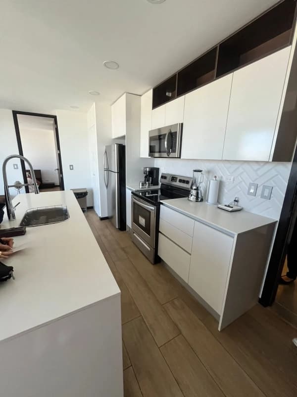 Apartamento de dos habitaciones amueblado en 15