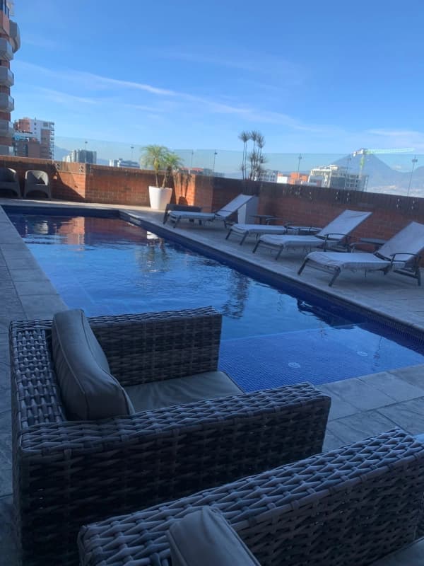 Venta de Apto. Torre Condesa, Zona 14