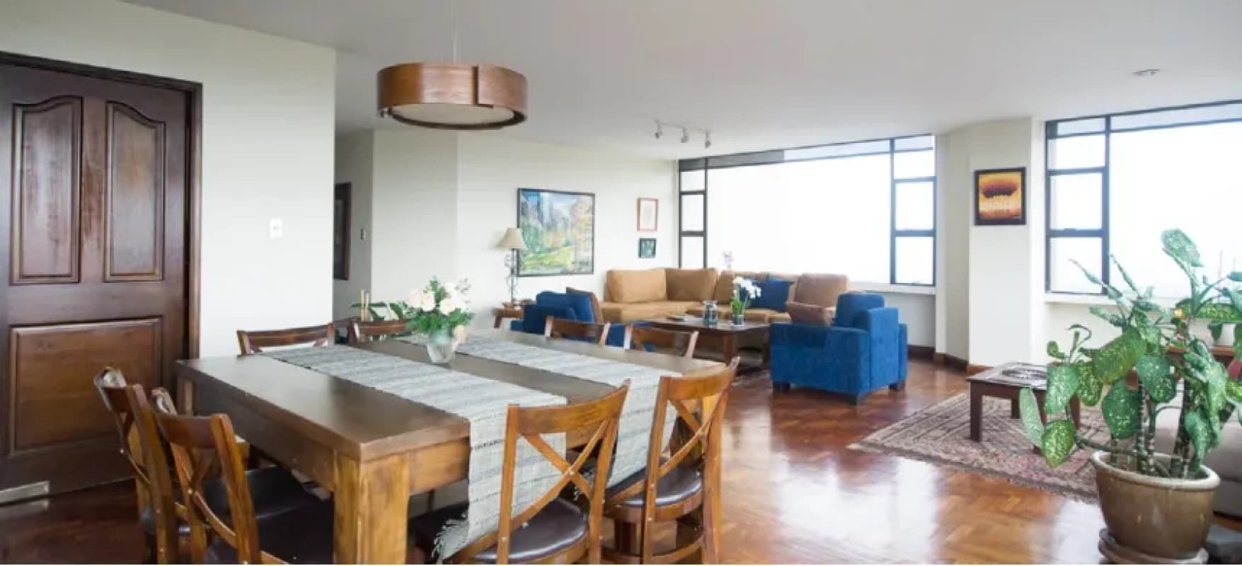 APARTAMENTO EN VENTA ZONA 13 CON VISTA AL LAGO Y VOLCANES