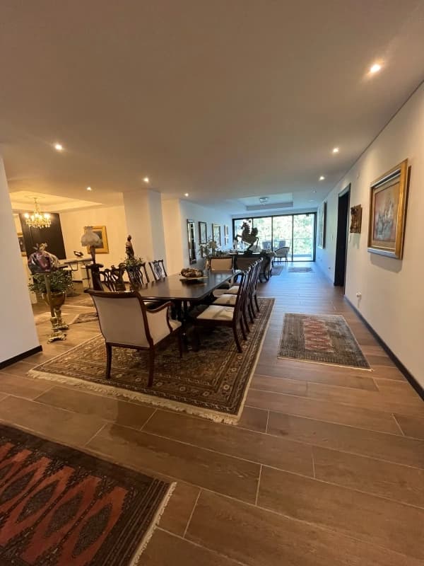 Venta Lujoso Apartamento, Proyecto Premium, Zona 15, Vista Hermosa II