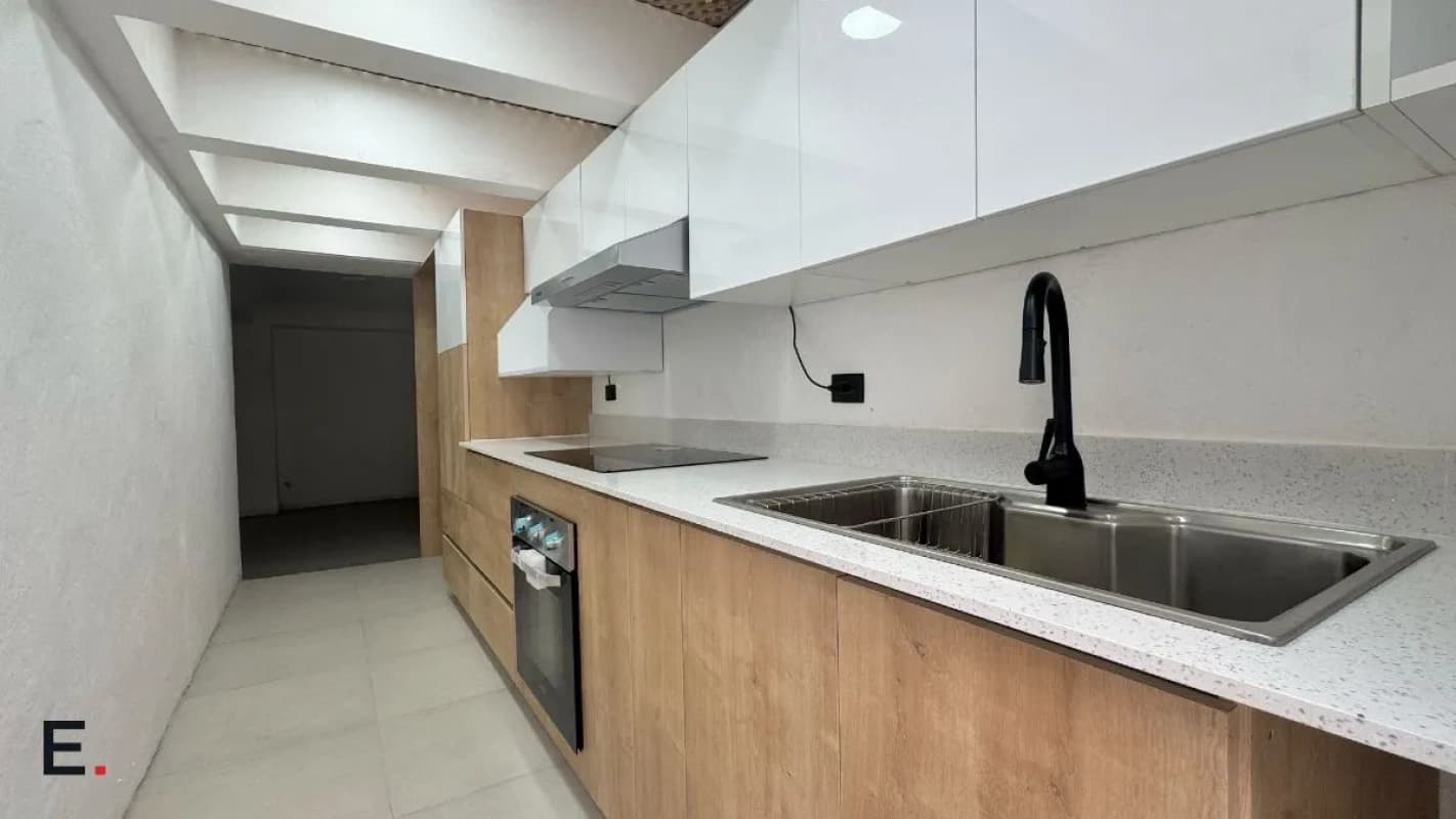 APARTAMENTO EN RENTA  Edificio La Barranca – Zona 15, VH1