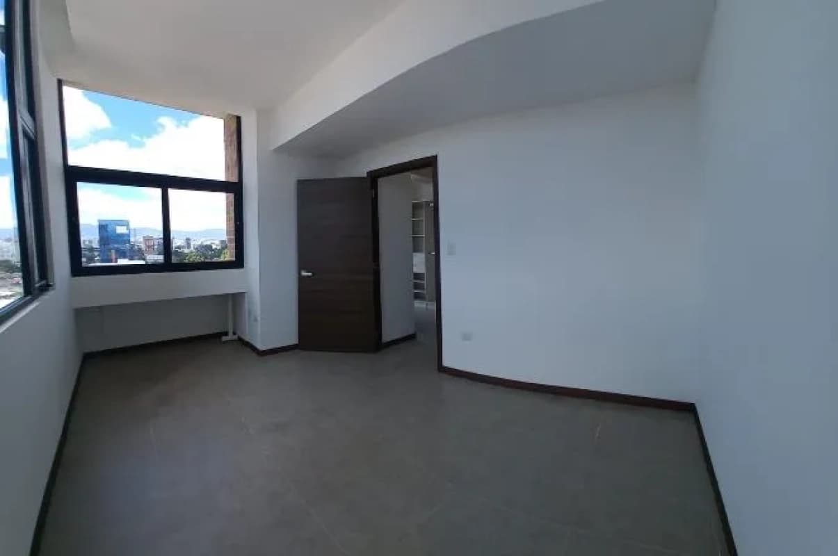 Apartamento en alquiler, Edificio Mira, zona 10