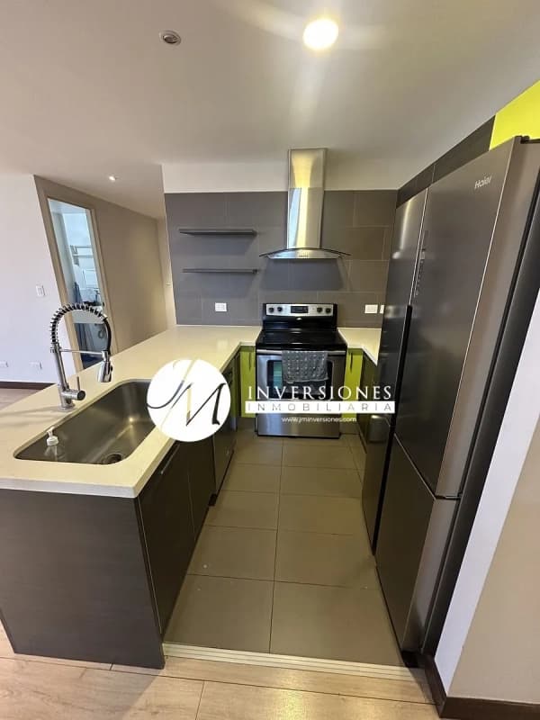 apartamento en renta en zona 10