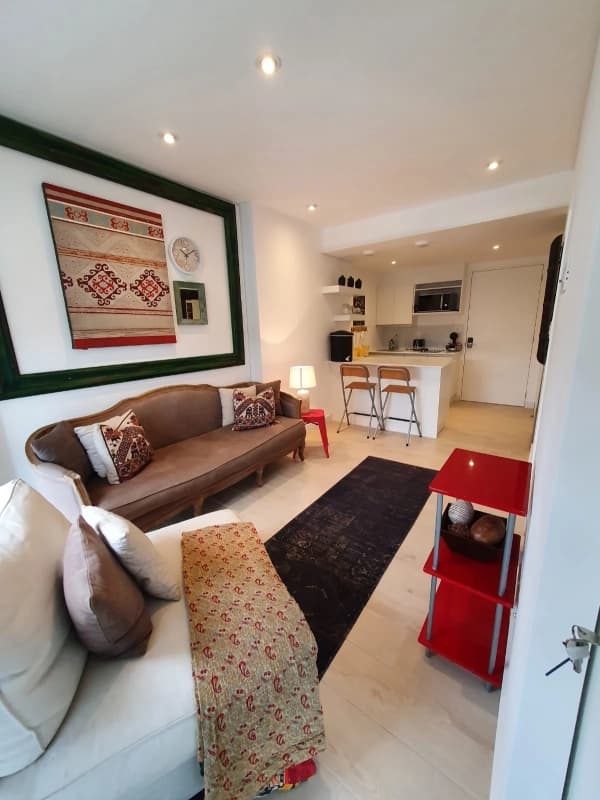 Apartamento en venta para inversión en zona 4 edificio QUO