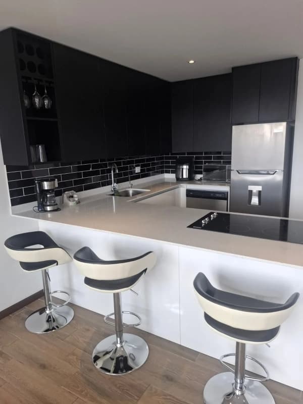 🏢✨ APARTAMENTO AMUEBLADO EN ALQUILER 📍 Edificio INARA I