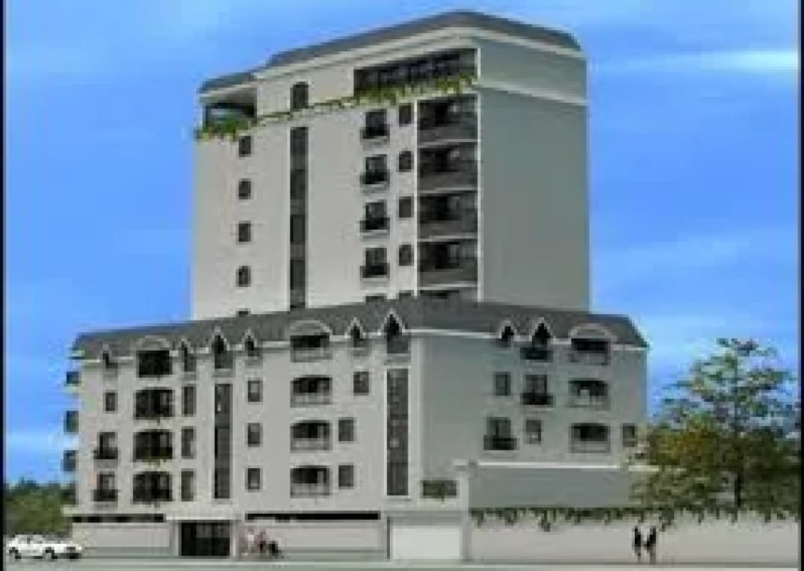 📍 APARTAMENTO EN RENTA AMUEBLADO – EDIFICIO MADELEINE | ZONA 10