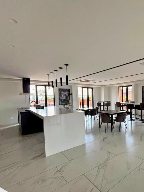 Apartamento en alquiler, Edificio Céntrico zona 5