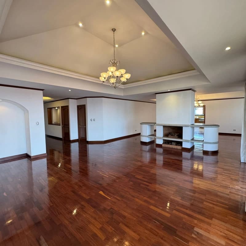 Apartamento en venta | 4 hab | 4 parqueos | Torre Castelar zona 10